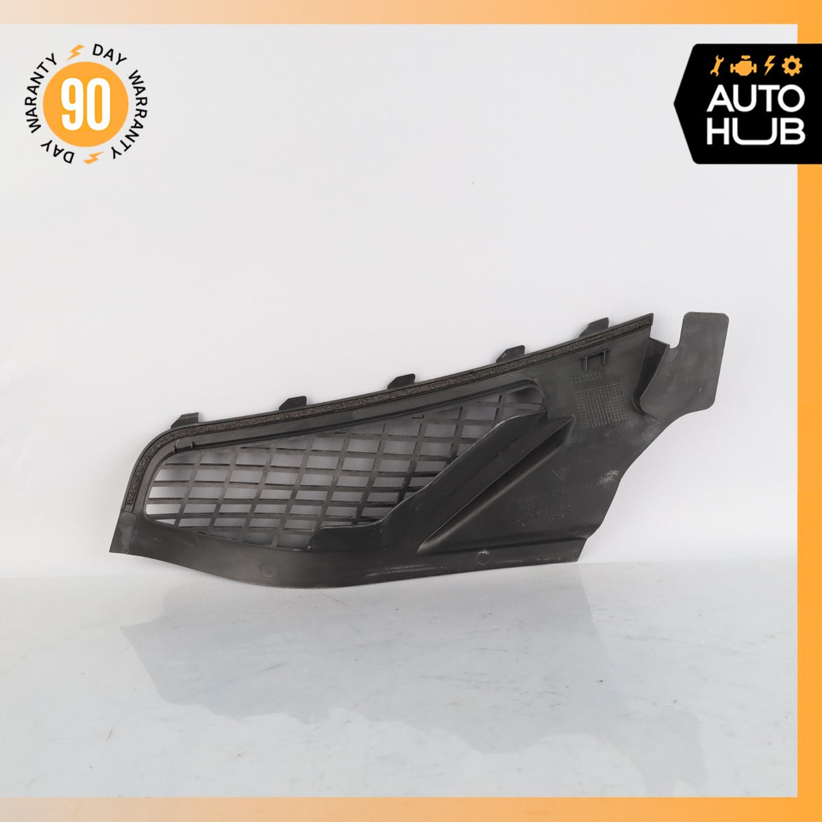 Porsche Cayenne 958 S E-Hybrid Right Passenger Side Windshield Cowl Panel OEM - photo 5