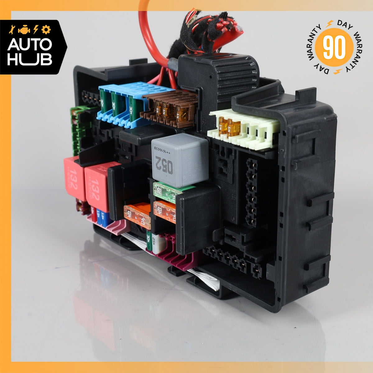 Mercedes W205 C300 C63 AMG Rear Trunk Fuse Box Relay 2059068501 OEM - photo 5