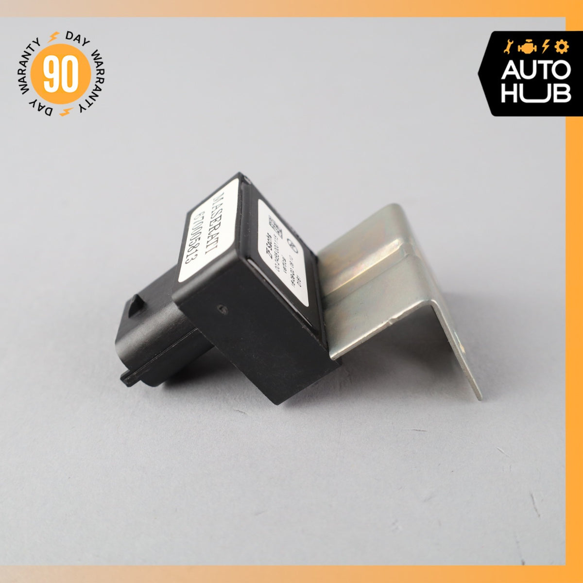 14-21 Maserati Levante Ghibli Rear Acceleration Sensor Module Unit OEM 35k - photo 5
