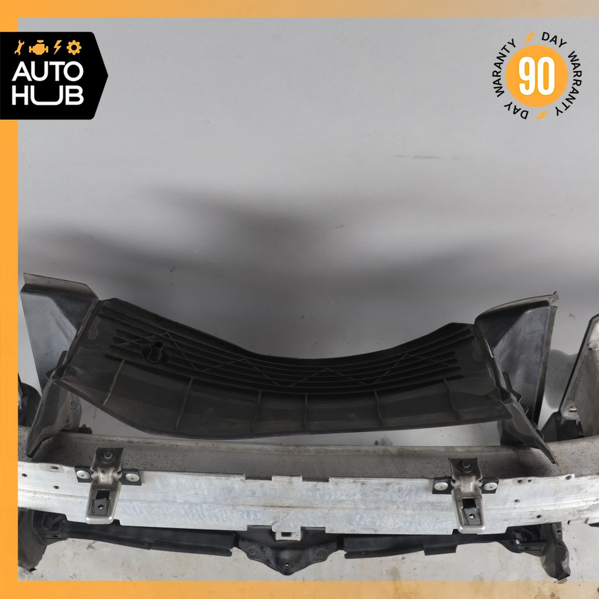 04-10 BMW E60 550i 535i Front Reinforcement Bar Radiator Support Clip OEM - photo 8