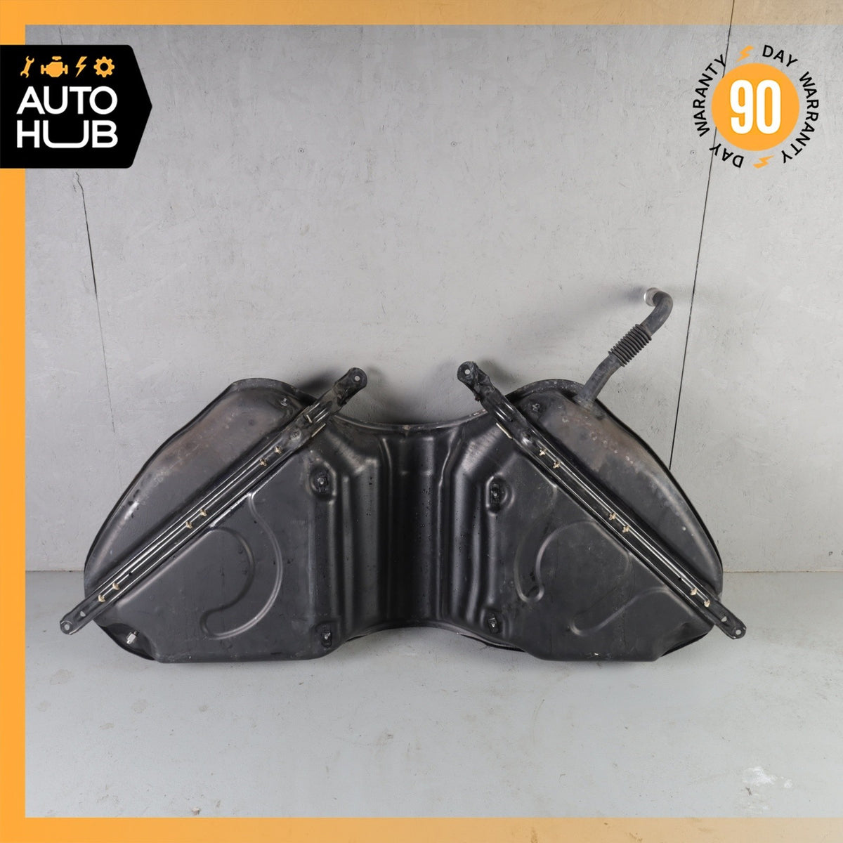 07-09 Mercedes W211 E350 M272 PZEV Fuel Gas Tank Reservoir Assembly OEM - photo 14