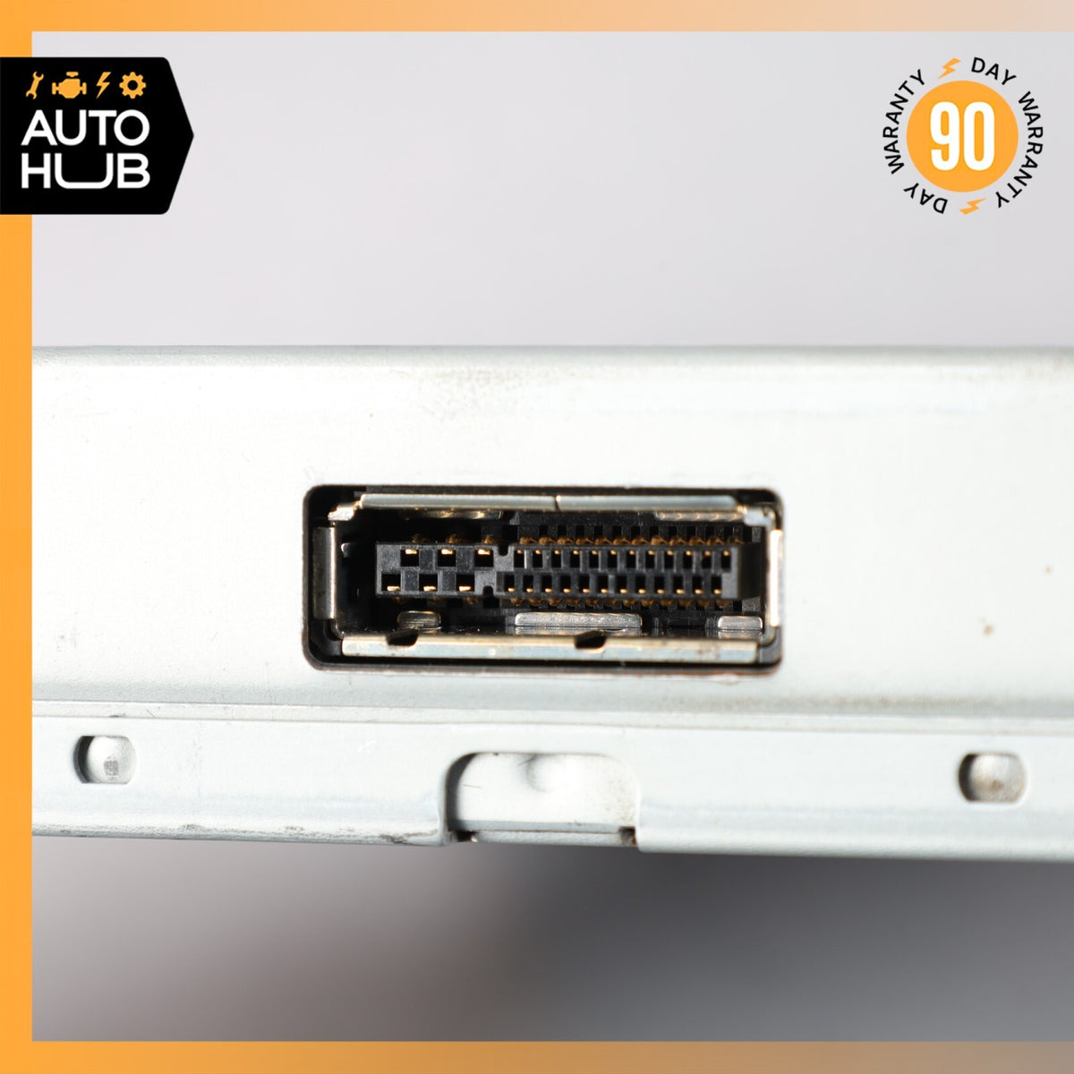 Mercedes W207 E550 S63 AMG SLK350 Communication Interface Module 2049009301 OEM - photo 5