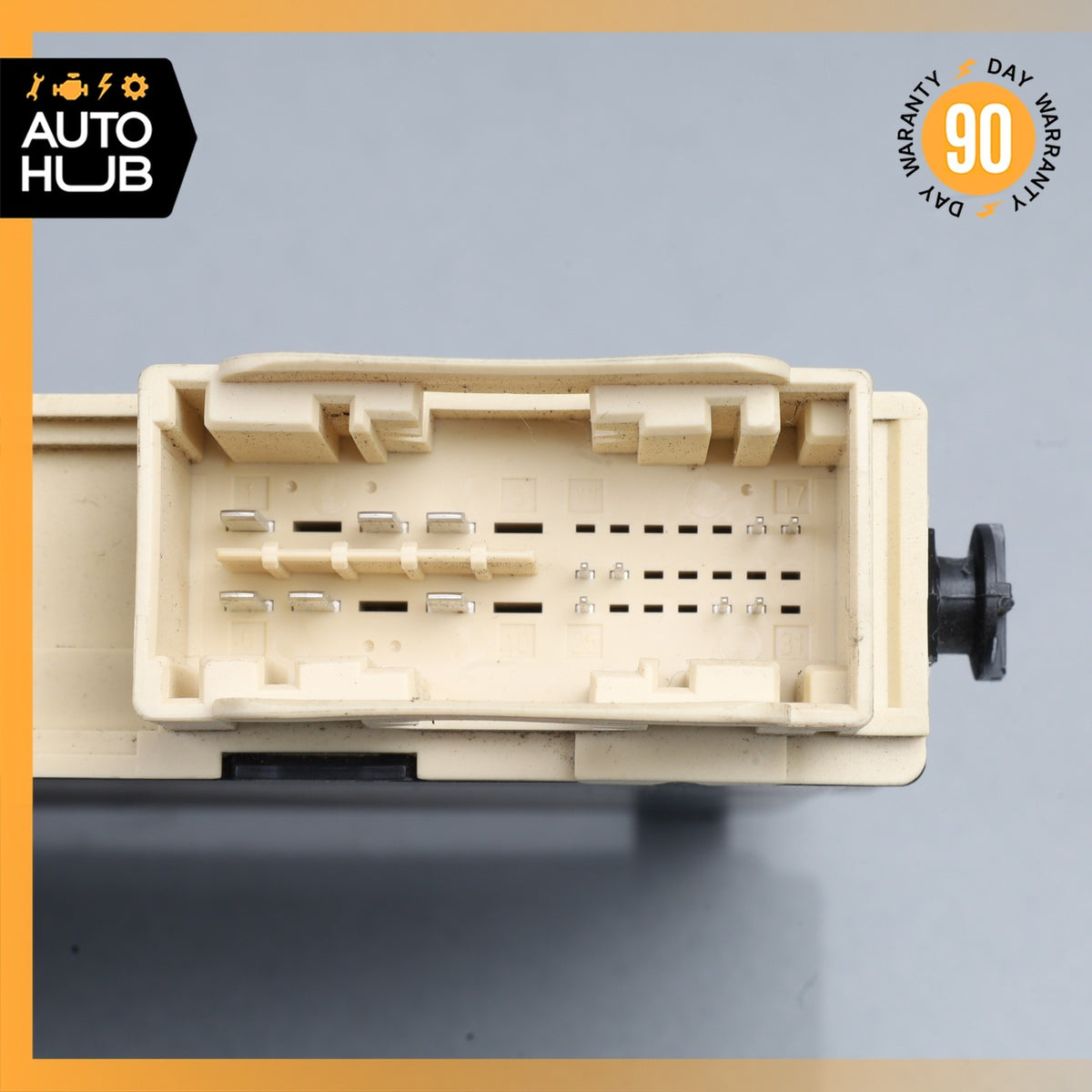 Mercedes W242 B250e Front Right Side Seat Control Module Unit OEM - photo 4