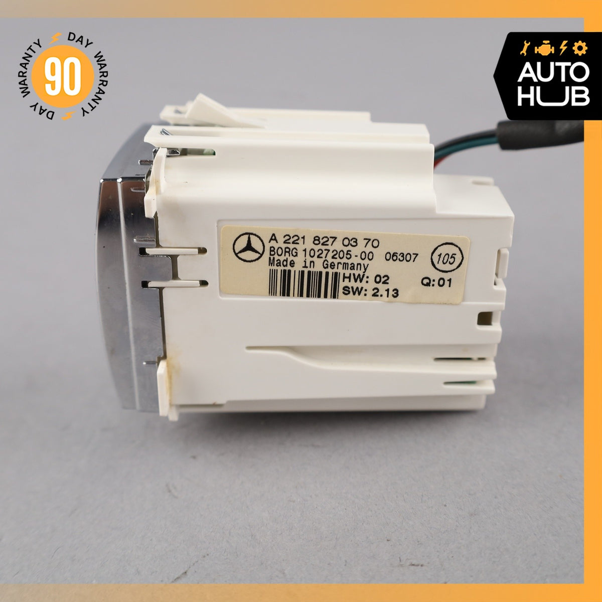 07-14 Mercedes W221 S550 S400 CL550 Center Dash Vent Clock 2218270370 OEM - photo 8