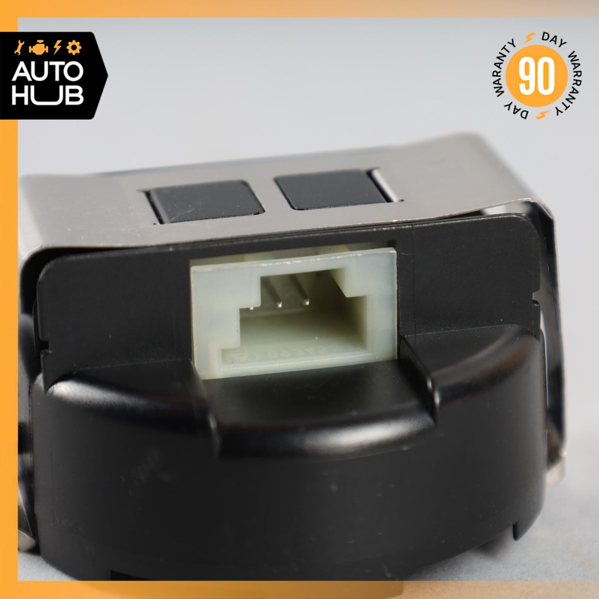 Maserati Quattroporte M156 GTS Front Windshield Rain Sensor 670008302 OEM - photo 5