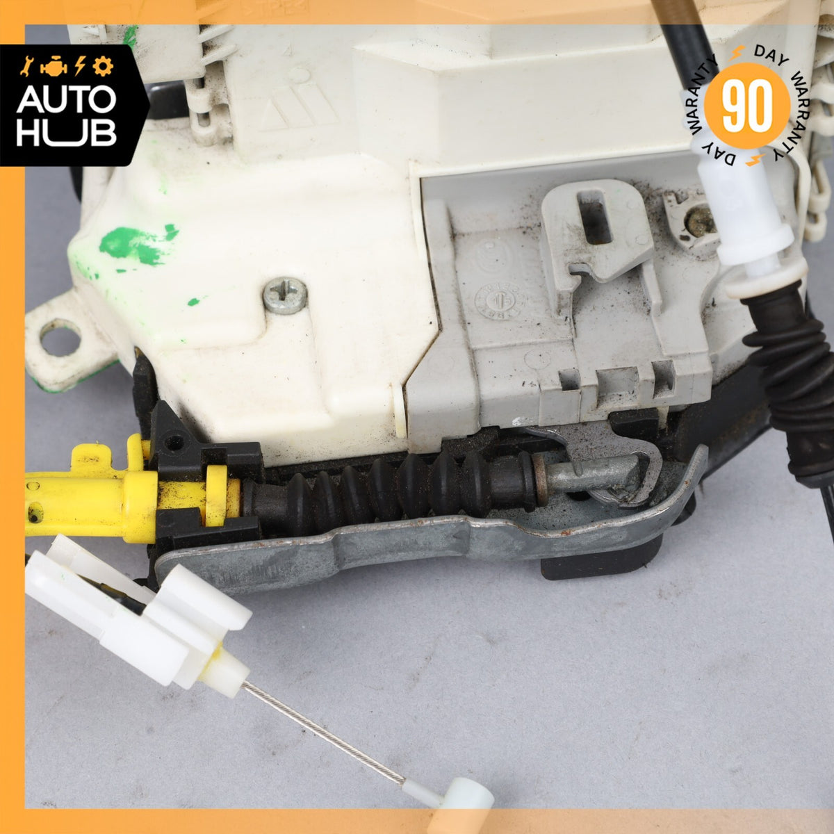 2015 Porsche Macan S 95B Rear Left Driver Side Door Lock Latch Actuator OEM - photo 4