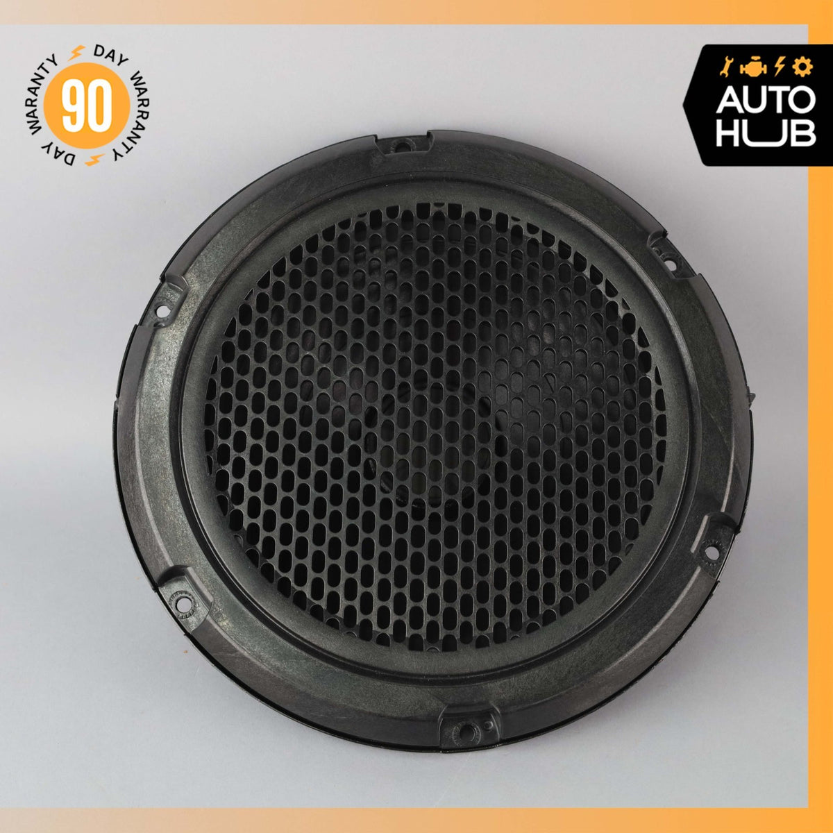 17-24 Maserati Levante M161 Rear Subwoofer Sub Woofer Speaker 670100017 OEM 35k - photo 2