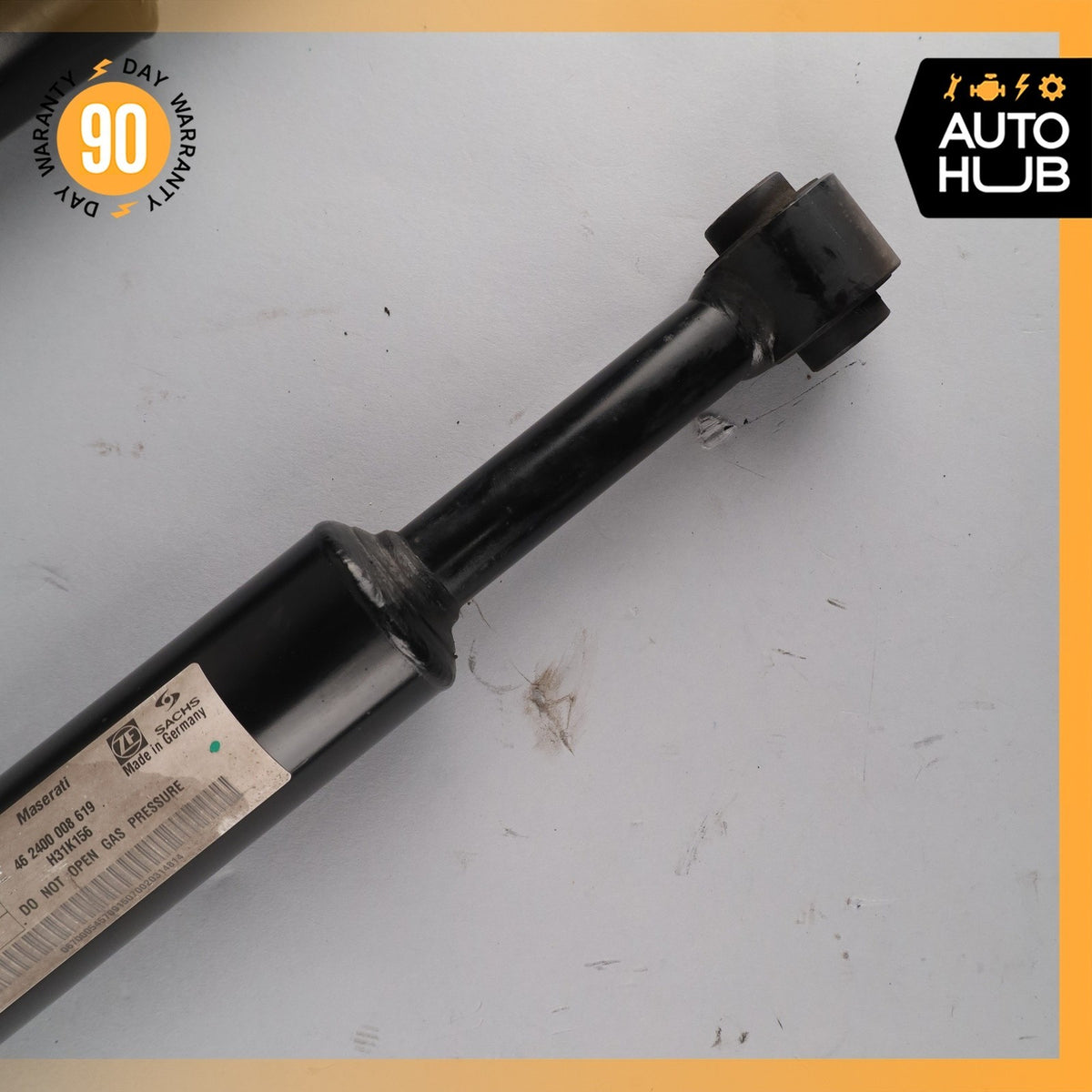 Maserati Ghibli Shock Strut Absorber Rear Left And Right Set 670008900 OEM - photo 6