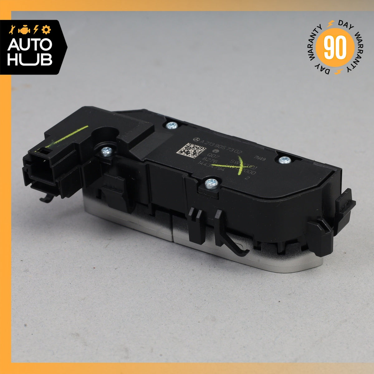 Mercedes X253 GLC300 Front Left Driver Side Door Seat Heated Switch OEM - photo 9