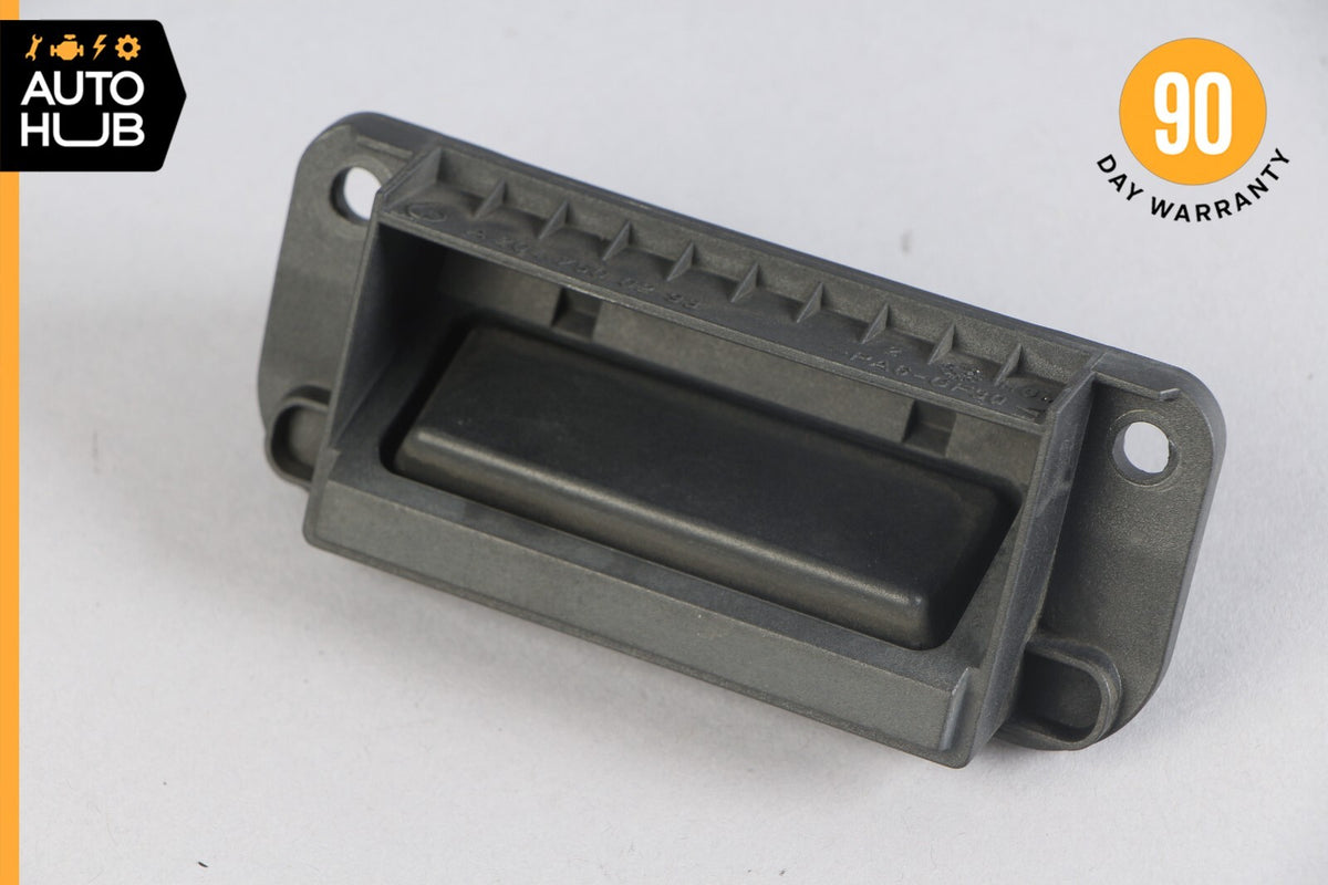 08-14 Mercedes W204 C350 C63 AMG Rear Trunk Tailgate Release Open Handle OEM - photo 2