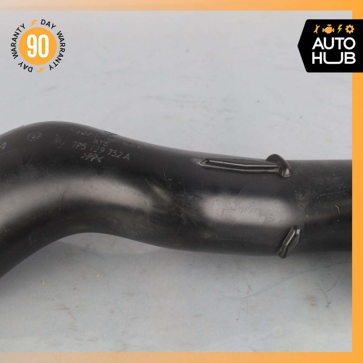 Porsche Cayenne 958 Engine Filter Box Air Intake Hose Right 7P5129752A OEM - photo 3