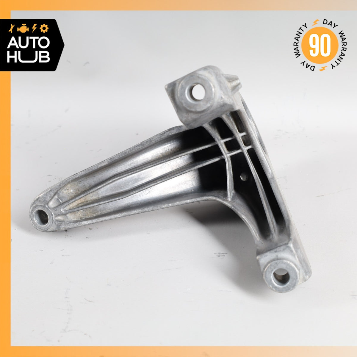 Porsche Panamera 970 Cayenne Hybrid 958 Right Engine Support Mount Bracket OEM - photo 7