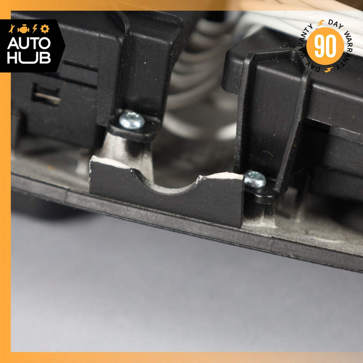 03-13 Maserati Quattroporte M139 Front Right Side Seat Control Switch OEM - photo 14