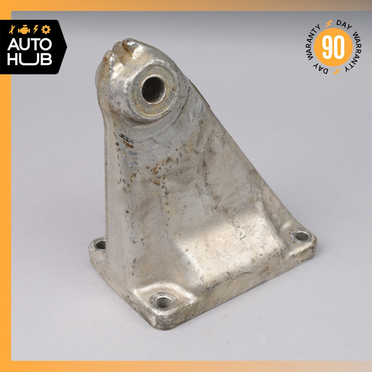 03-06 Mercedes W211 E55 CLK55 C55 AMG Right Passenger Side Engine Bracket OEM - photo 1