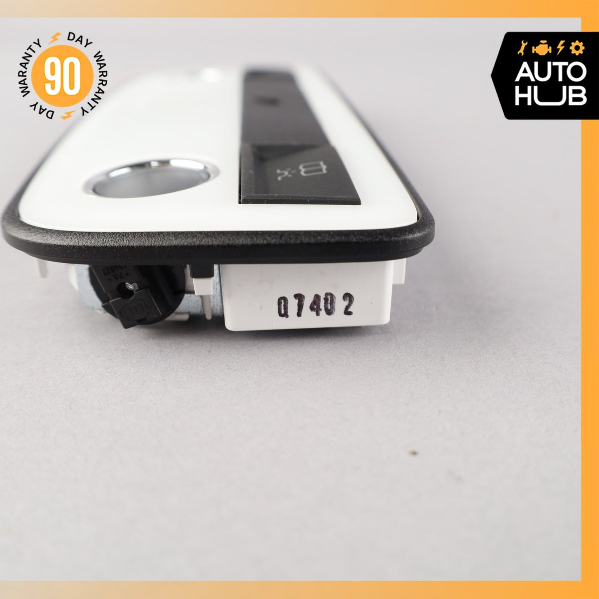 10-18 Mercedes W212 E350 CLS63 Rear Overhead Dome Light 2128205001 OEM - photo 11