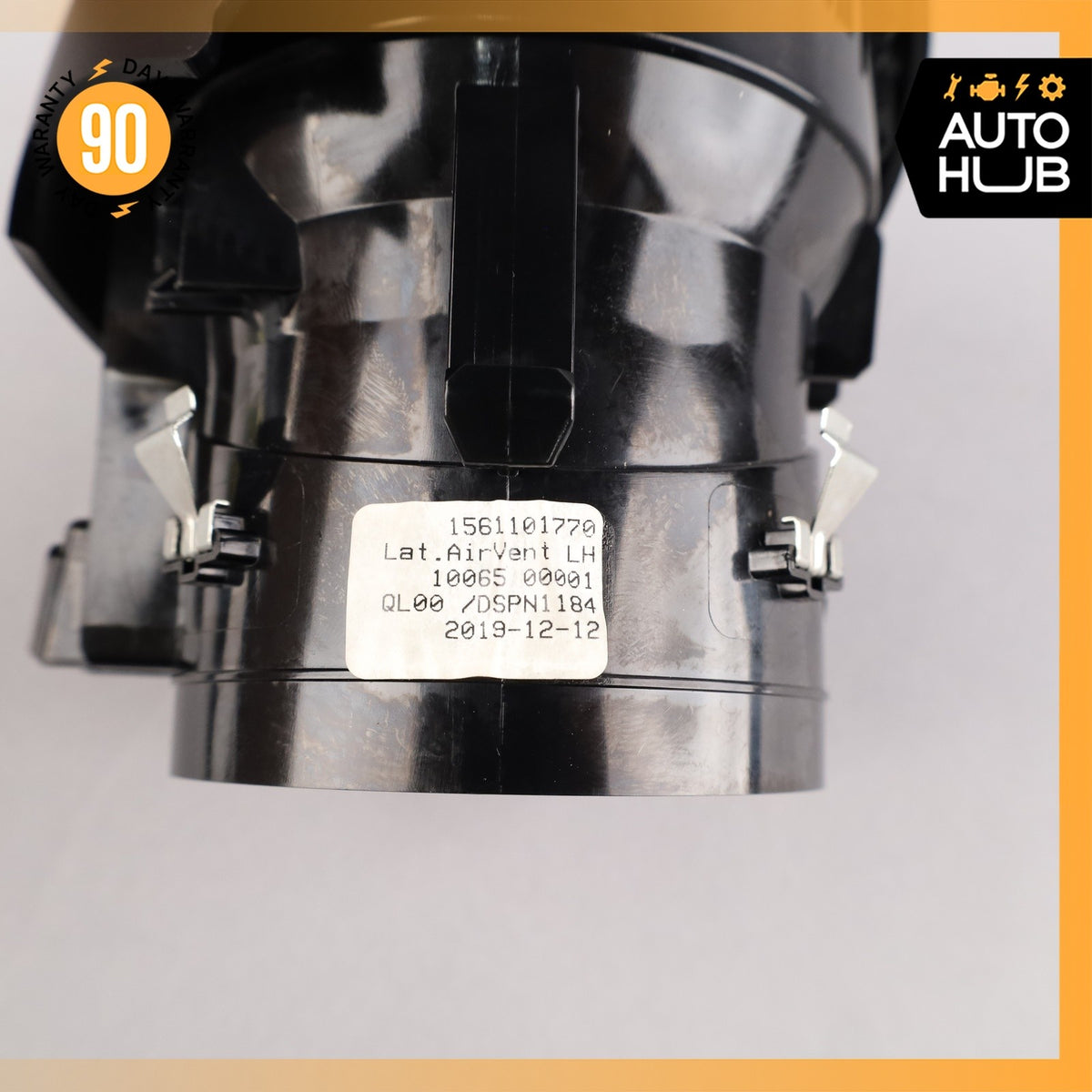 17-26 Alfa Romeo 952 Giulia Front Left Outer AC Air Vent OEM 49k - photo 9