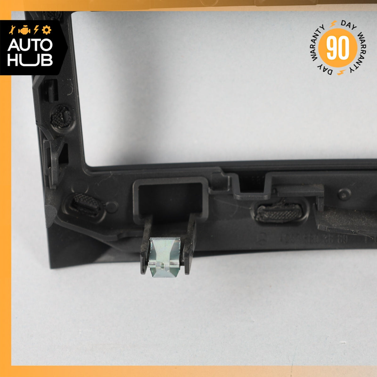 10-17 Mercedes W207 E350 E550 AC A/C Climate Control Switch Trim Bezel OEM - photo 10