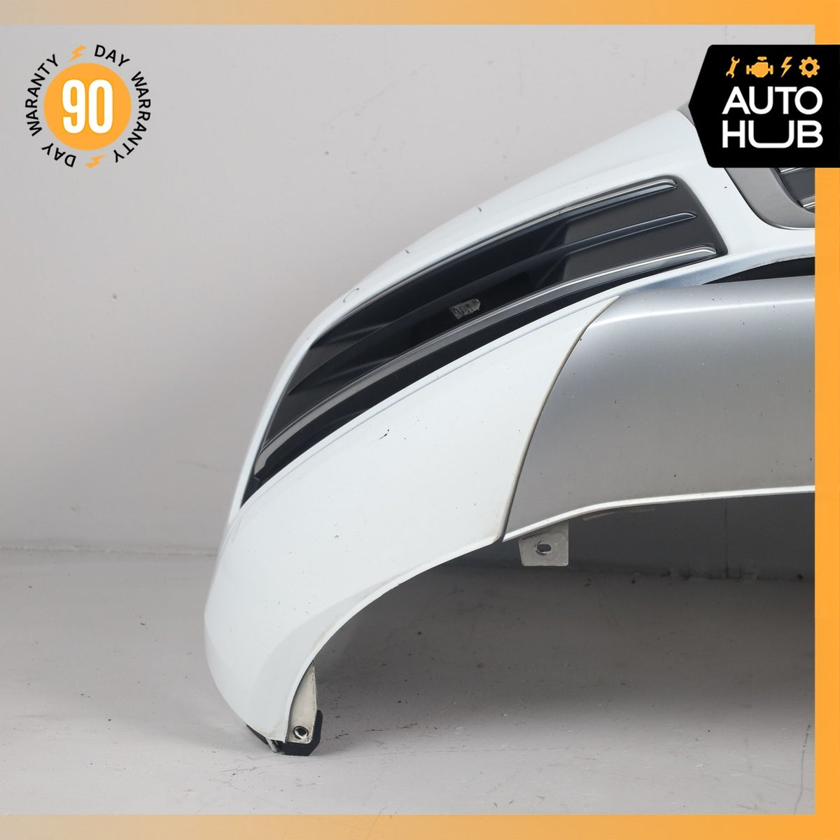 18-20 Audi FY Q5 Front Bumper Cover Assembly White OEM - photo 16