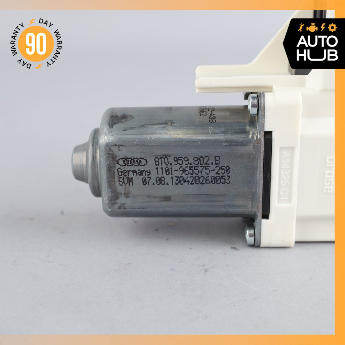 Audi S5 Front Right Door Window Regulator Motor 8T0959802B OEM - photo 2