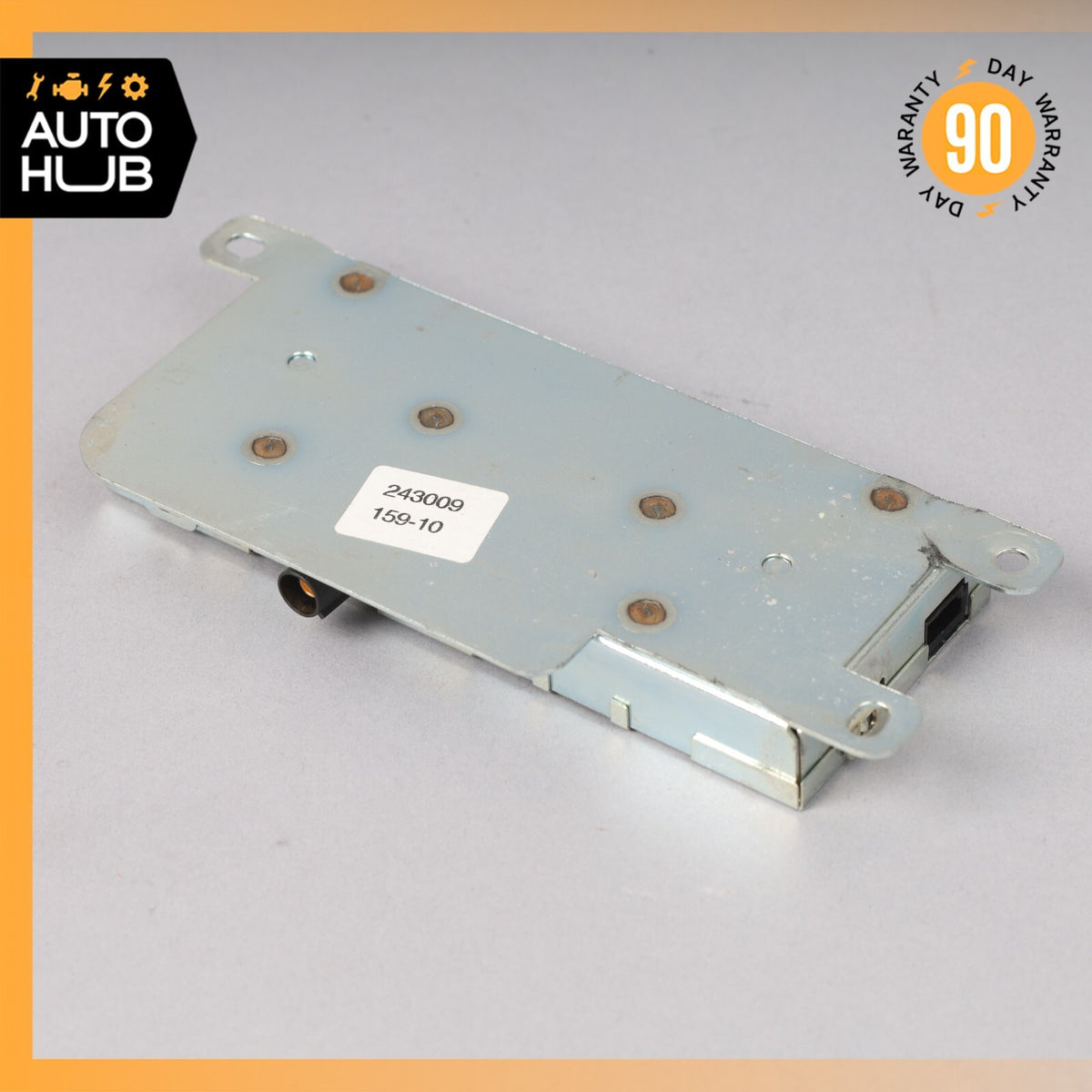 09-13 Maserati Quattroporte M139 Rear Left Antenna AM/FM Amplifier Module OEM - photo 6