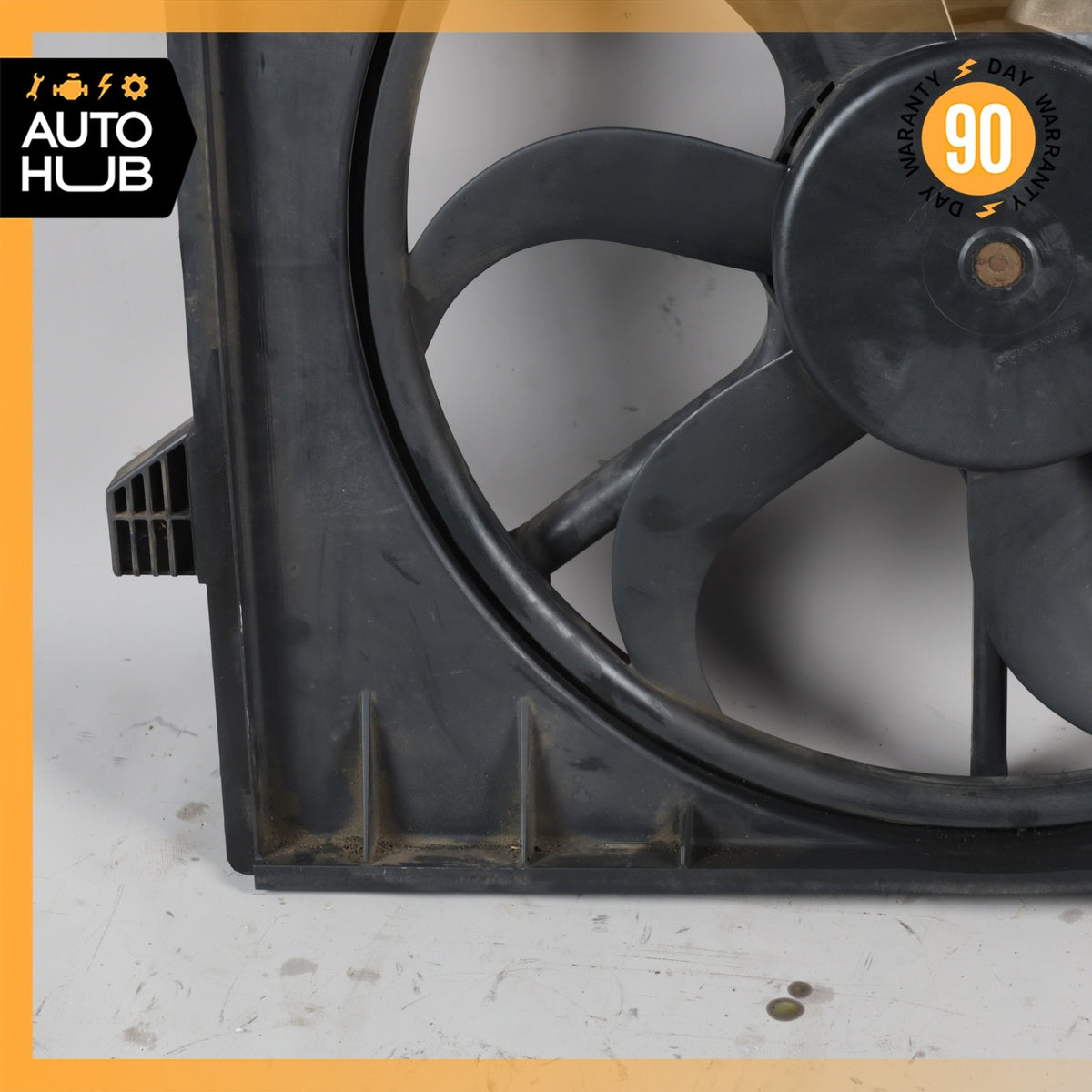 06-13 Mercedes W251 R350 ML350 Engine Cooling Fan Motor Assembly 1645000193 OEM - photo 13