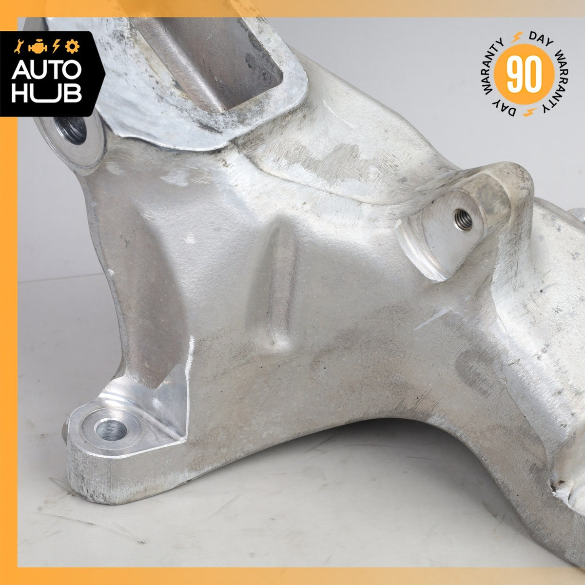 15-23 Mercedes W205 C63 AMG M177 Right Side Engine Mount Bracket OEM - photo 3