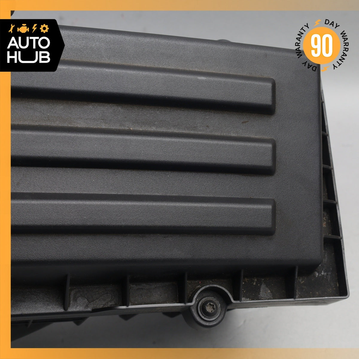 Audi 8J TT 2.0L Engine Air Intake Cleaner Filter Box Housing 1K0129607AG OEM - photo 4