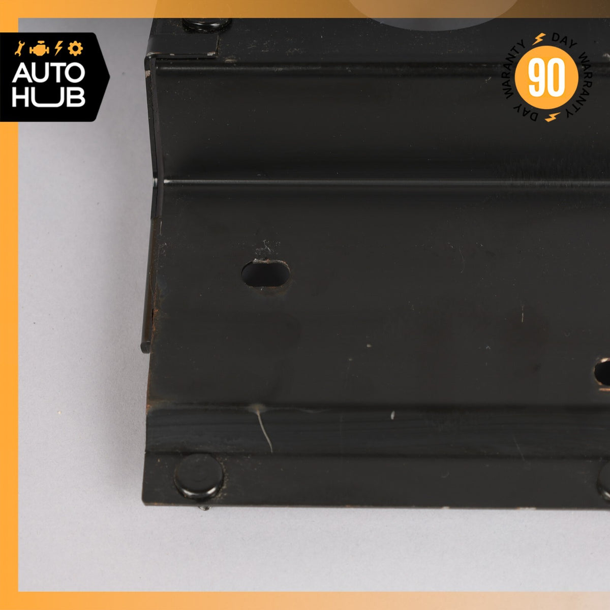 02-07 Maserati Coupe 4200 Cambiocorsa GT M138 Amplifier Amp Bracket Mount OEM - photo 11