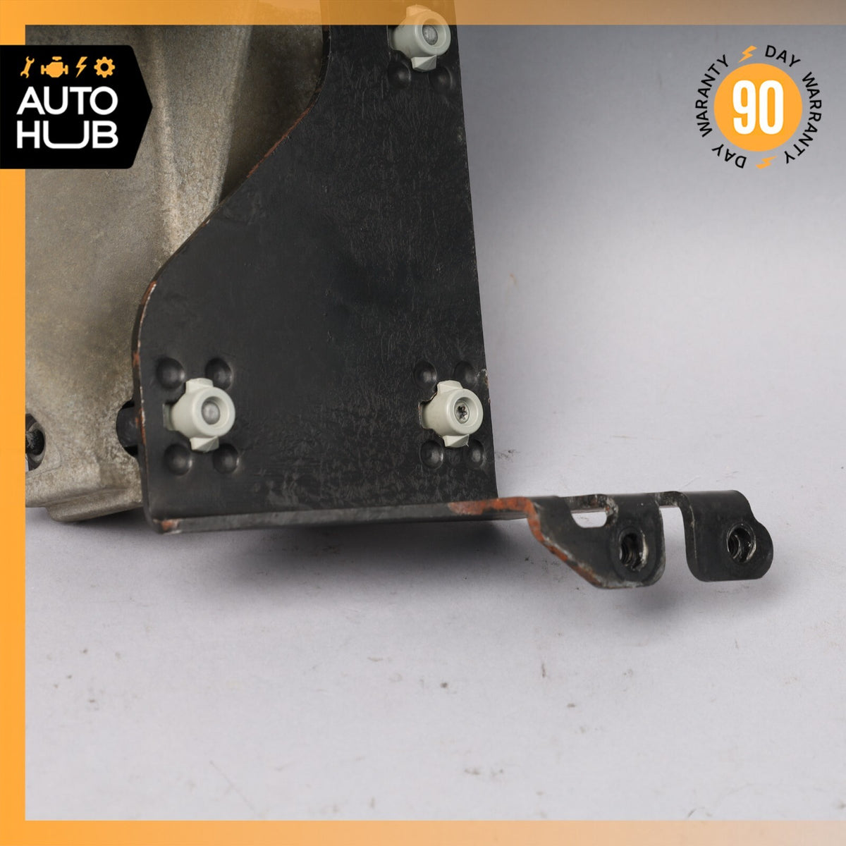 04-05 Cadillac XLR Adaptive Cruise Control Bracket 10318113 OEM 51k - photo 8
