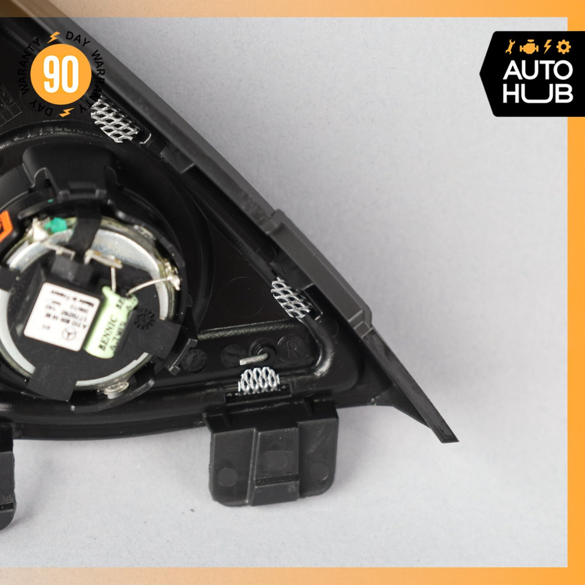 10-17 Mercedes W207 E550 Coupe Convertible Right Side Door Tweeter Trim OEM 74k - photo 10