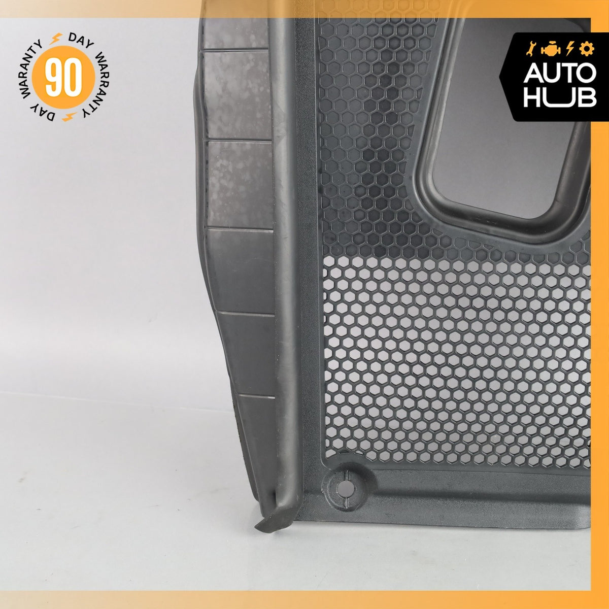 Mercedes W213 E43 AMG Front Right Side Cowl Panel Cover OEM - photo 6