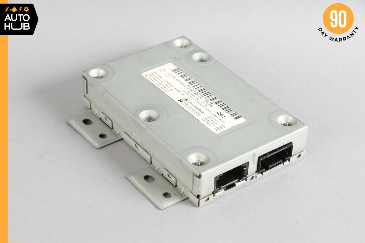 Mercedes W207 E350 ML350 Communication Interface Module 2048708626 OEM - photo 1