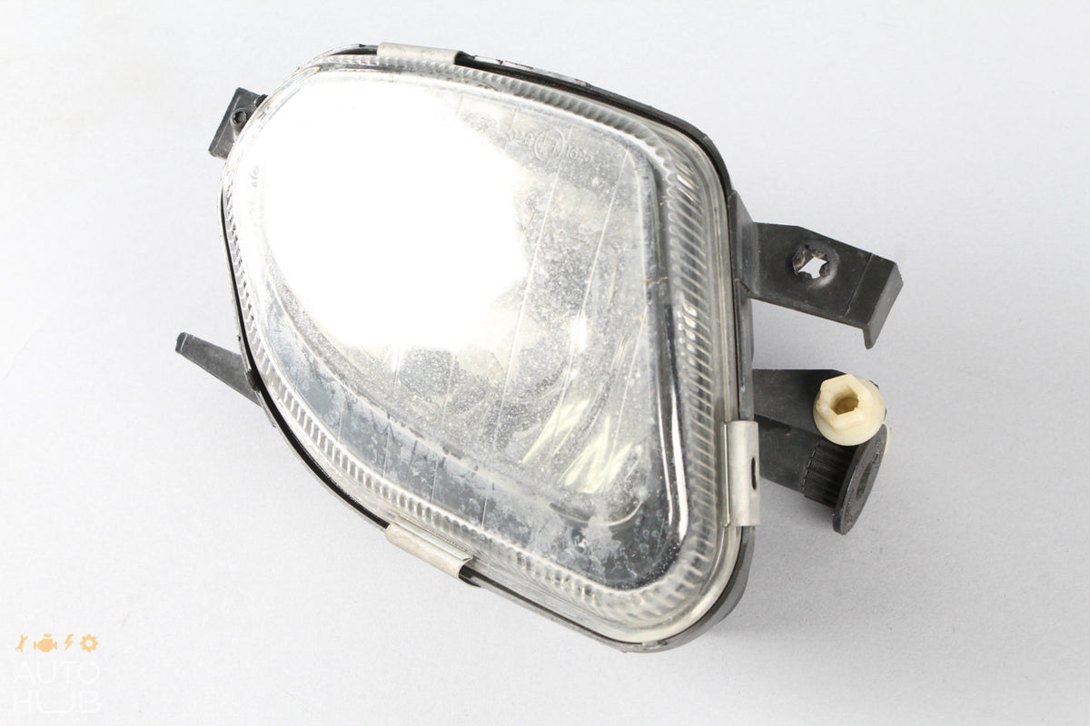 03-06 Mercedes W211 E320 E350 E500 Fog Light Lamp Front Right Passenger Side OEM - photo 3