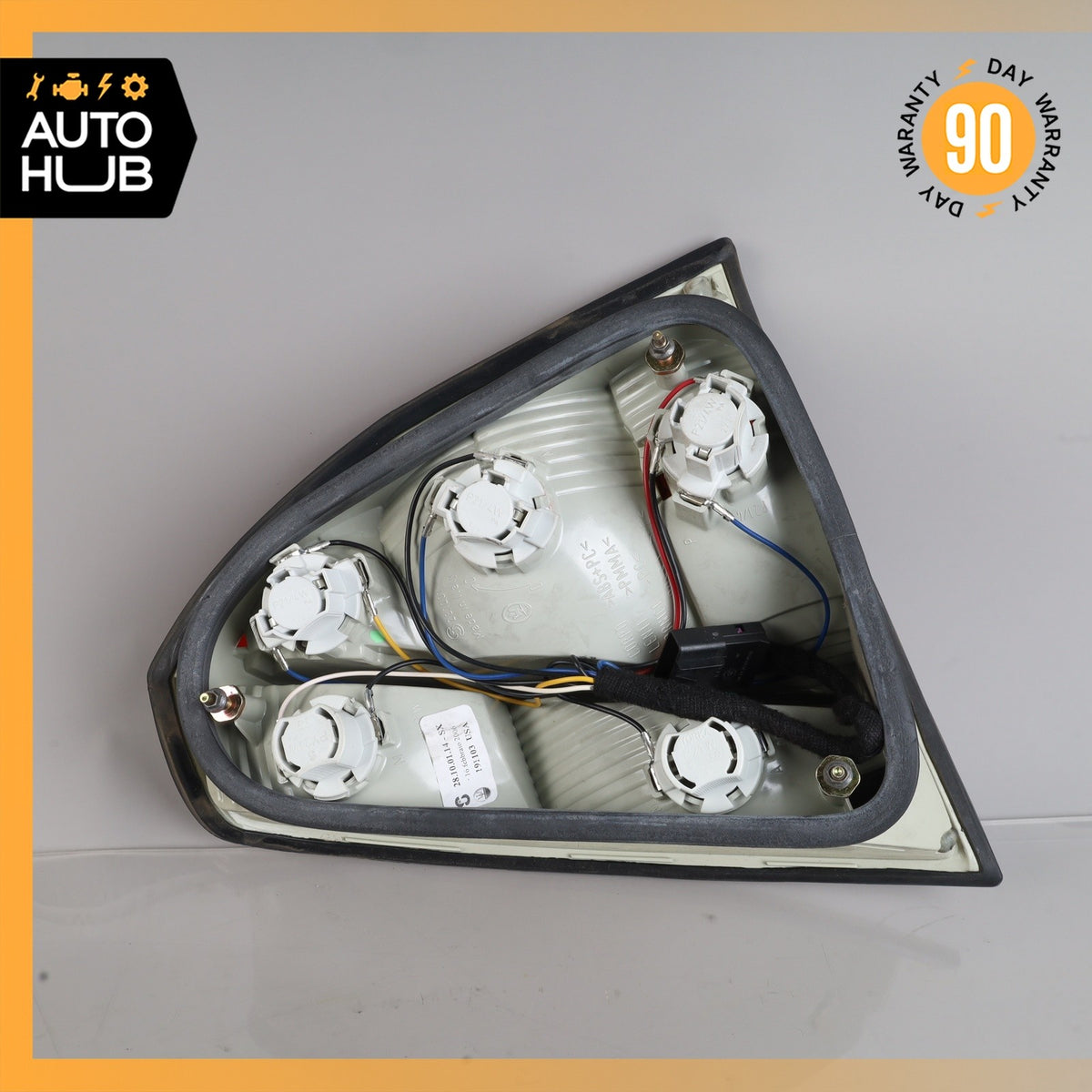 03-08 Maserati Quattroporte M139 Left Side Tail Light Lamp 191103 OEM 84k - photo 12